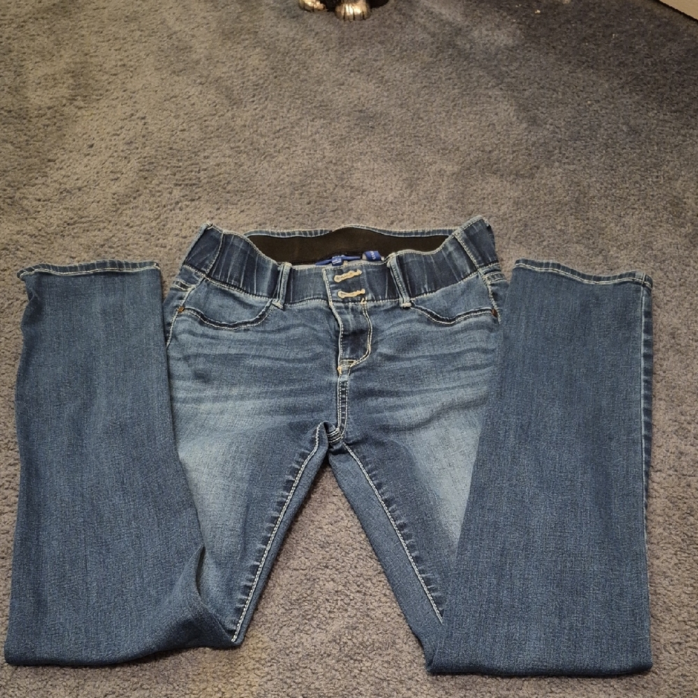 Apt. 9 Blue Skinny Jeans with Subtle Fading